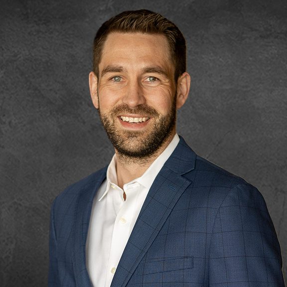 CW Headshot Bailey Martin