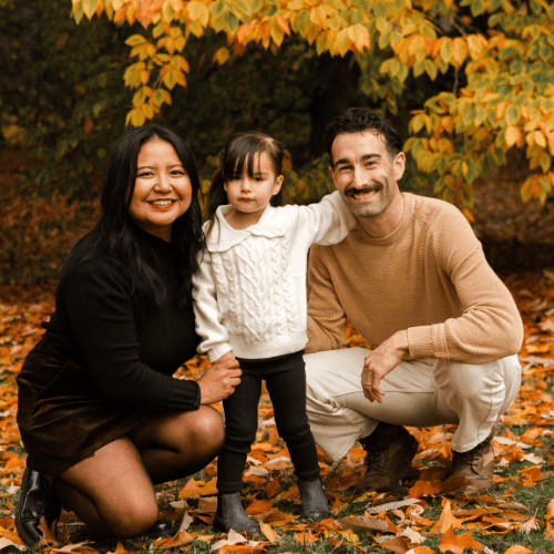 Mark Moynihan Fun Photo 1